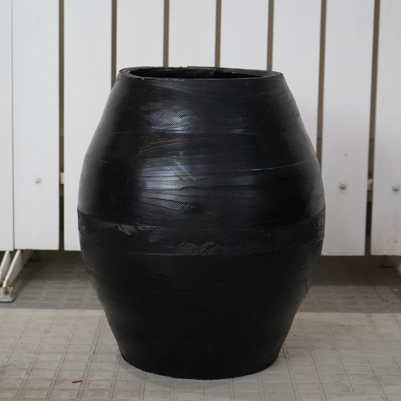 Large Pots