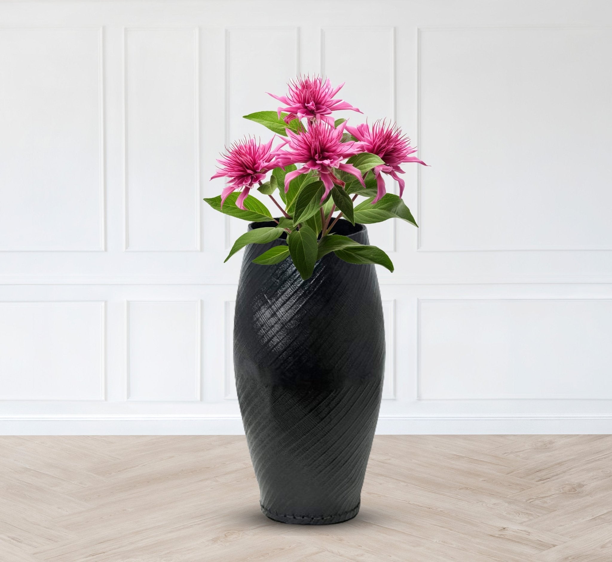 Vase Shaped Plant Pot - De'Dzines